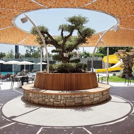 Lux Apts In Luxurious Complex, 50m To The Sea דירה *